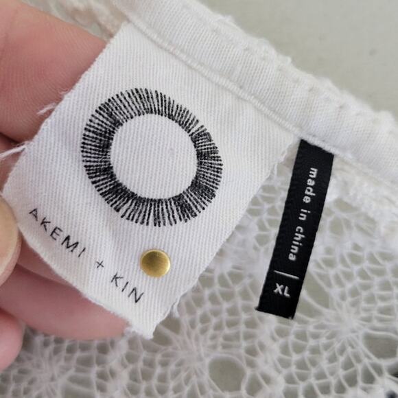 Anthropologie Akemi + Kin Top Womens X-Large White Embroidered Sleeveless Shirt - Picture 6 of 7